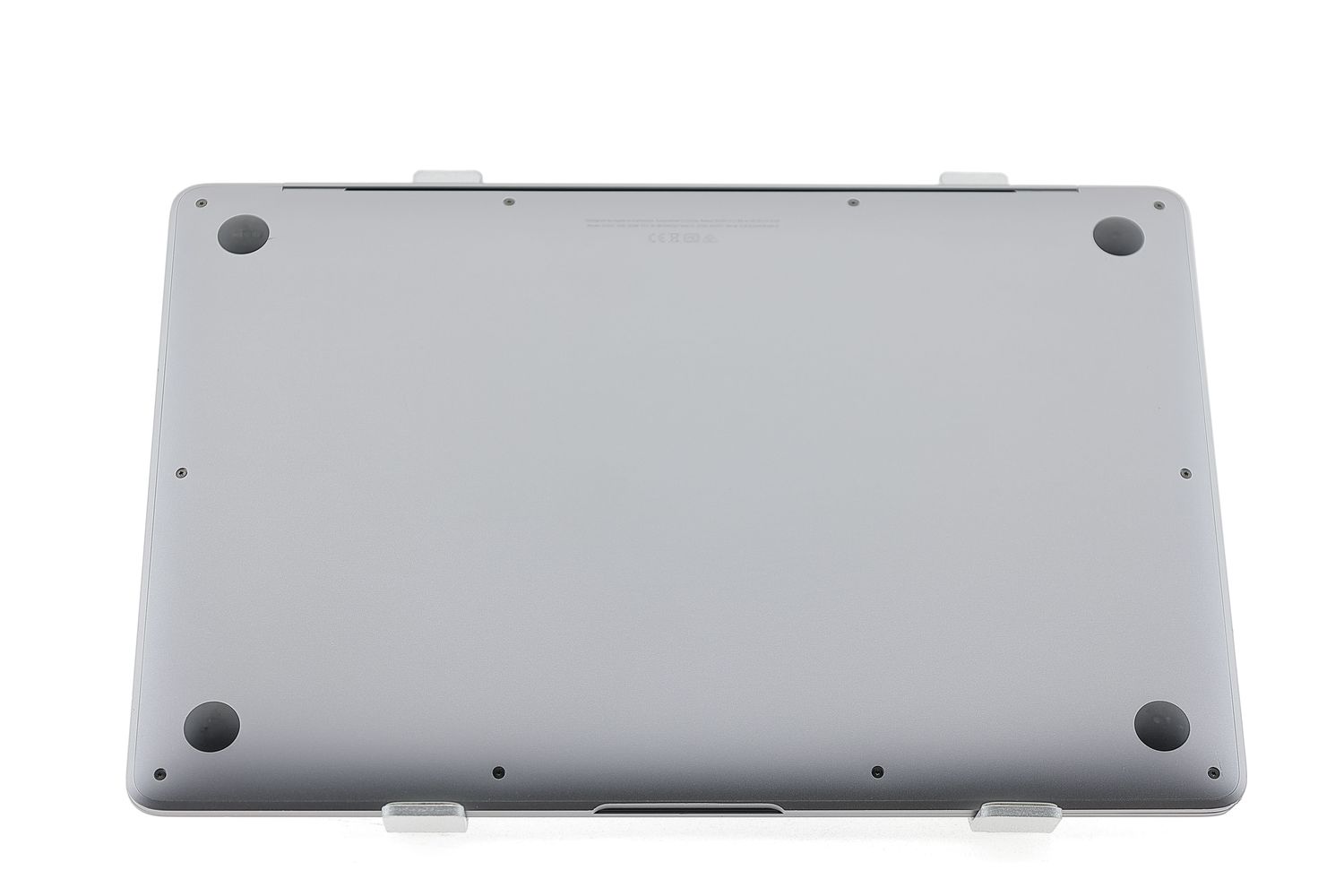 Apple MacBook Air 13″ 2020, M1 8 Cores, 8 GB, 8 core GPU 512 GB Space Gray - Nagyon jó