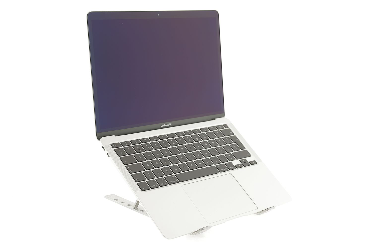 Apple MacBook Air 13″ 2020, M1 8 Cores, 8 GB, 8 core GPU 512 GB Silver - Като нов