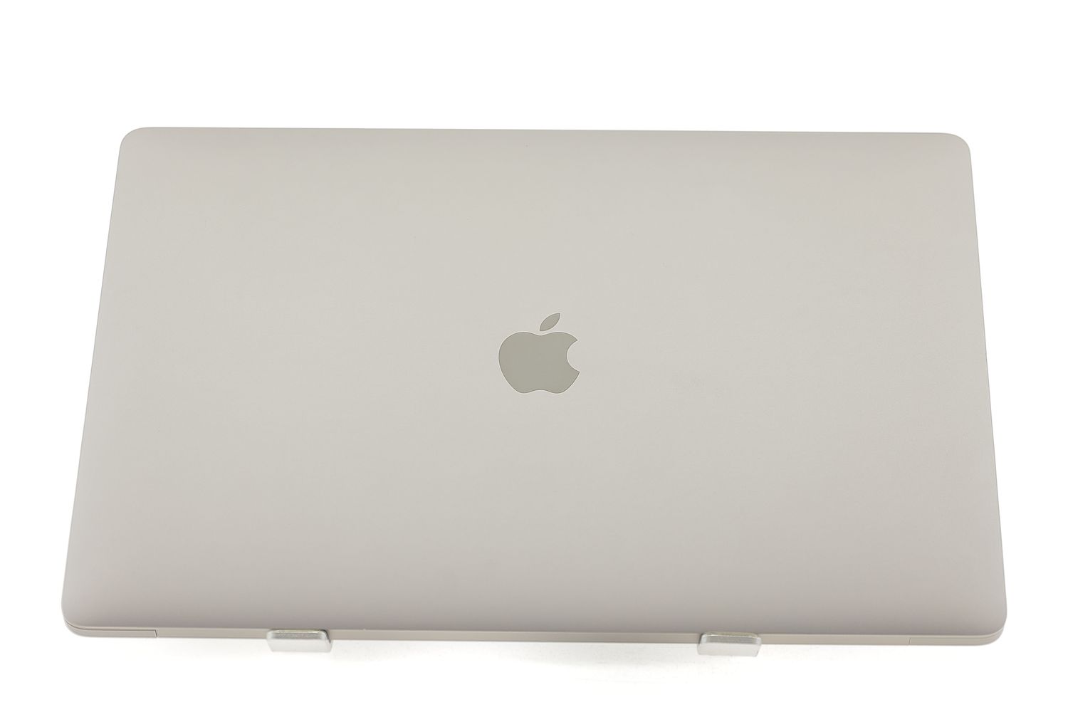 Apple MacBook Pro 15″ Touch Bar 2019, i7 2.6 GHz, 16 GB, AMD Radeon Pro 555X 256 GB Space Gray - Foarte bun