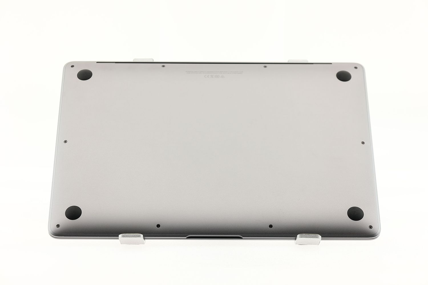 Apple MacBook Air 13″ 2020, i5 1.1 GHz, 8 GB, Intel Iris Plus 512 GB Space Gray - Като нов