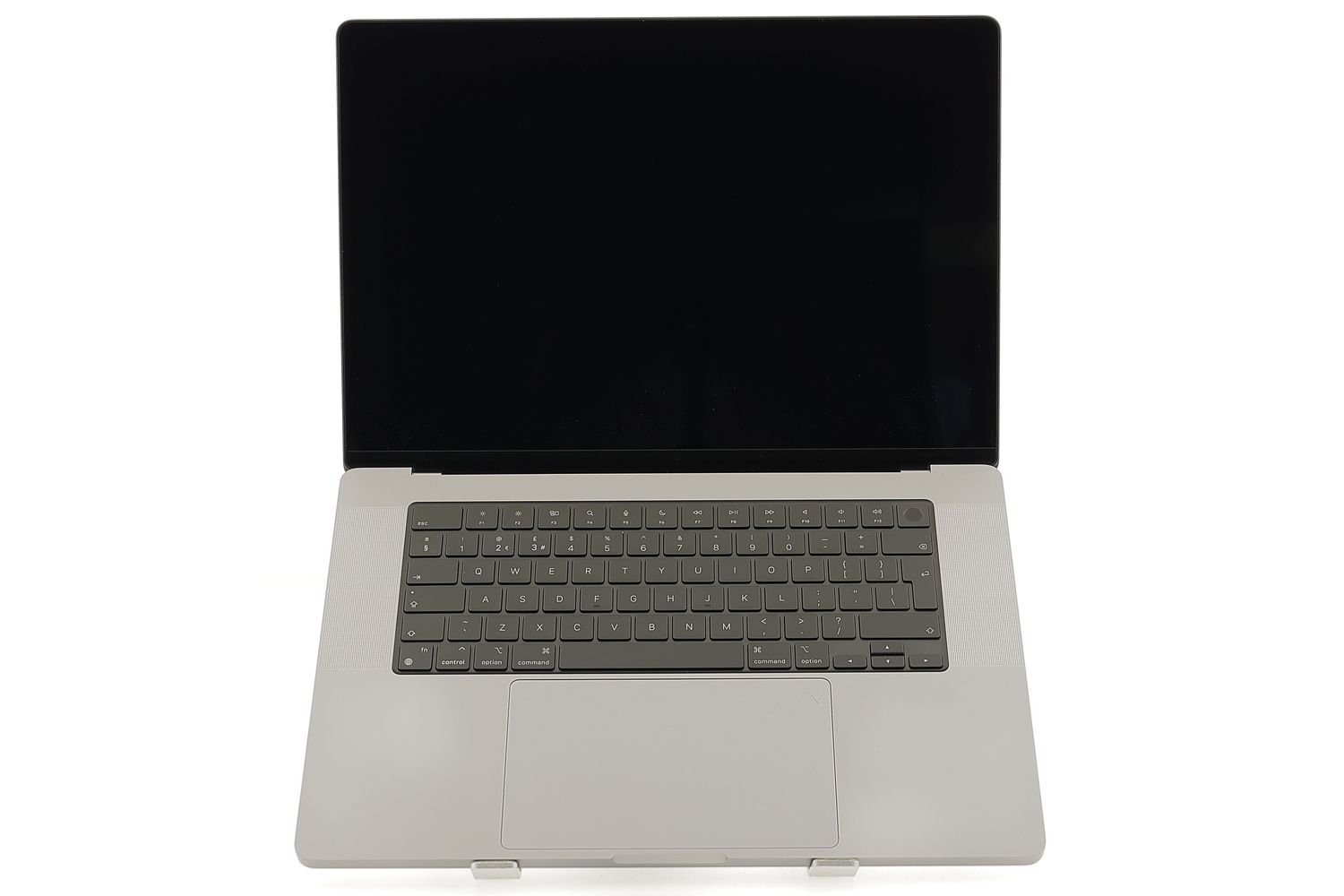 Apple MacBook Pro 16″ 2021, M1 Pro 10 Cores, 16 GB, 16 core GPU 1 TB Space Gray - Отлично