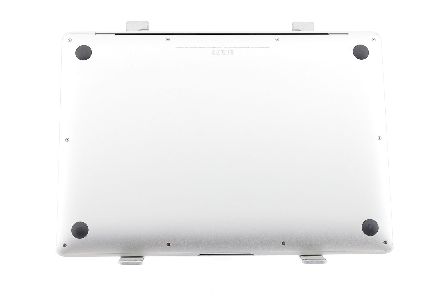 Apple MacBook Air 13″ 2020, M1 8 Cores, 8 GB, 7 core GPU 256 GB Silver - Kiváló