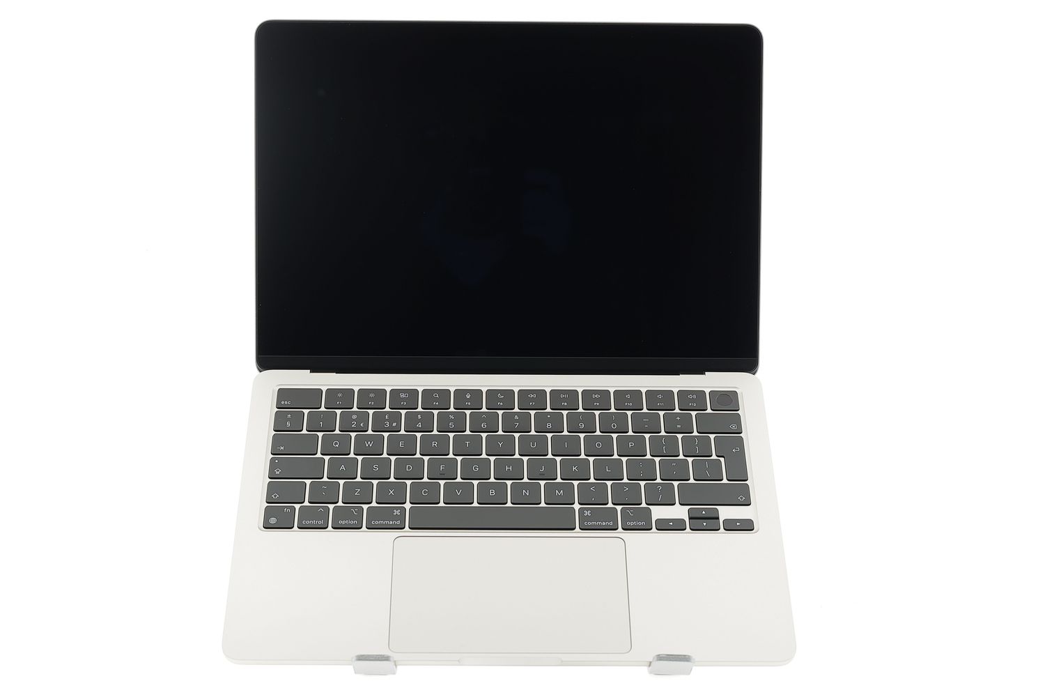 Apple MacBook Air 13″ 2022, M2 8 Cores, 8 GB, 8 core GPU 256 GB Starlight - Като нов