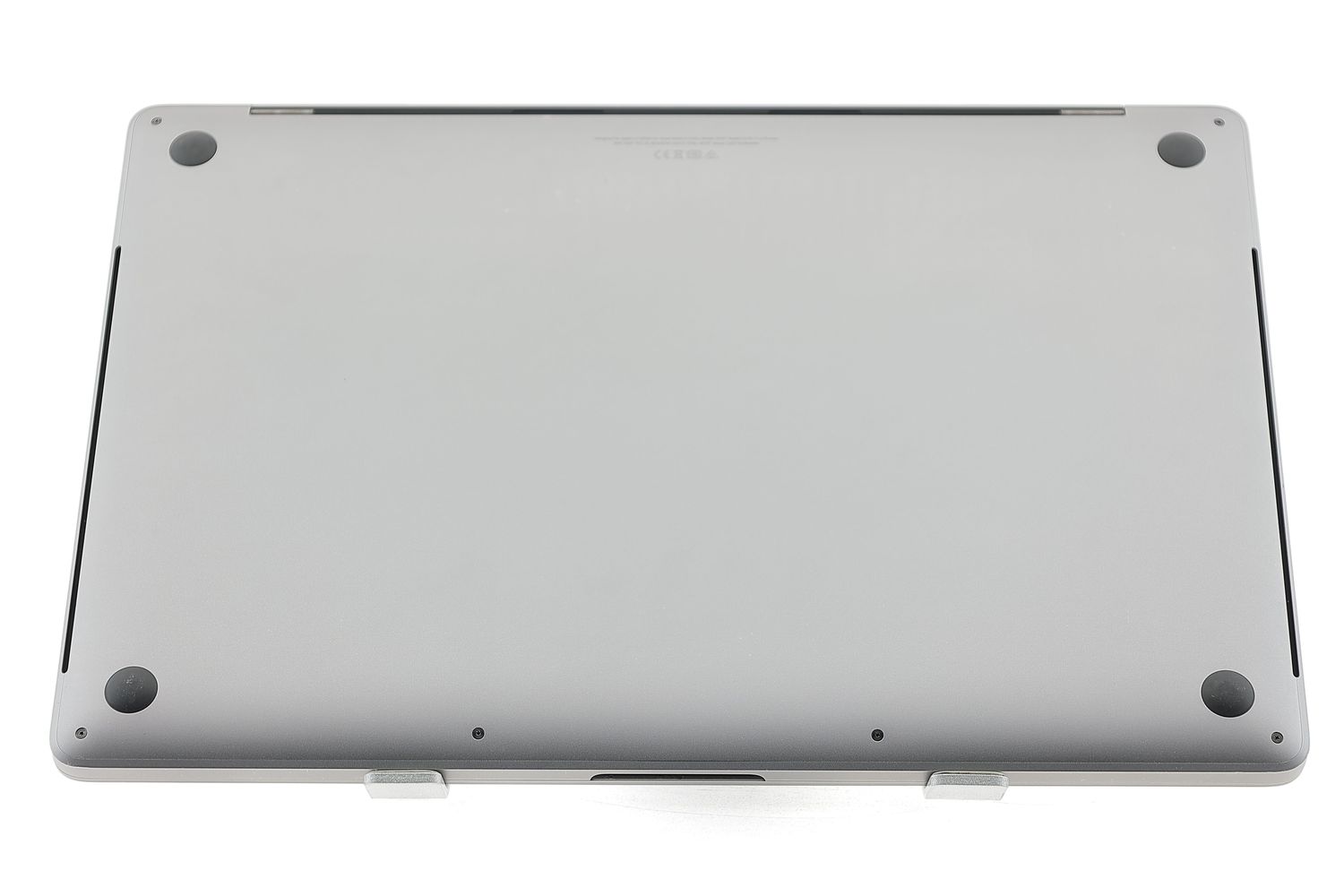 Apple MacBook Pro 16″ Touch Bar 2019, i7 2.6 GHz, 16 GB, AMD Radeon Pro 5300M 512 GB Space Gray - Excelent