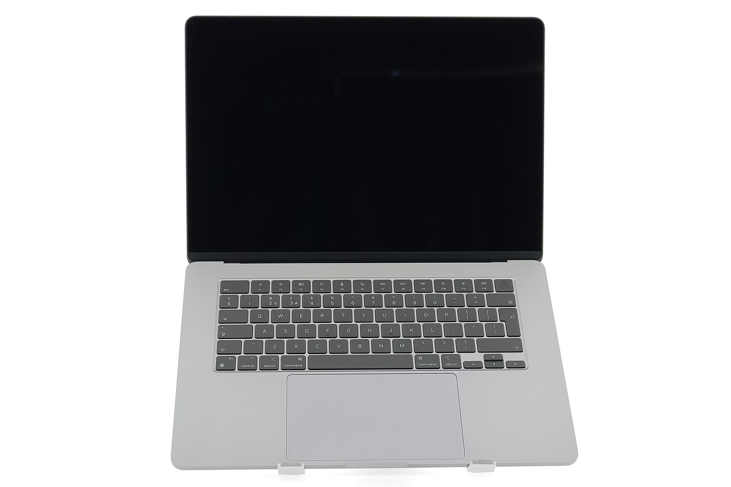 Apple MacBook Air 15″ 2023, M2 8 Cores, 8 GB, 10 core GPU 256 GB Space Gray - Foarte bun