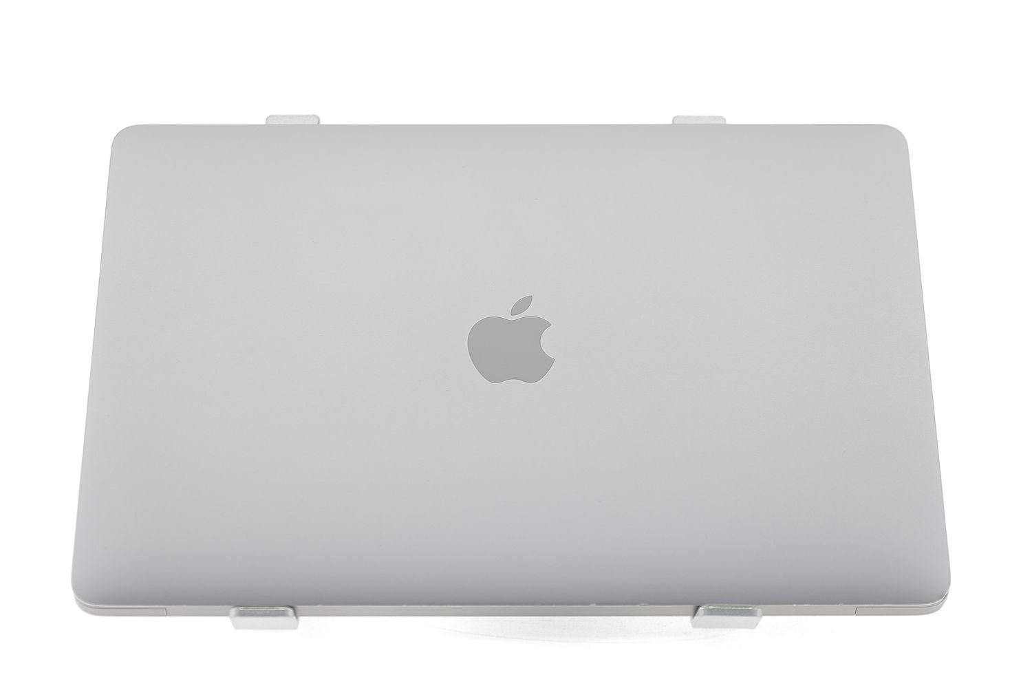 Apple MacBook Pro 13″ 2020, M1 8 Cores, 8 GB, 8 core GPU 512 GB Space Gray - Foarte bun