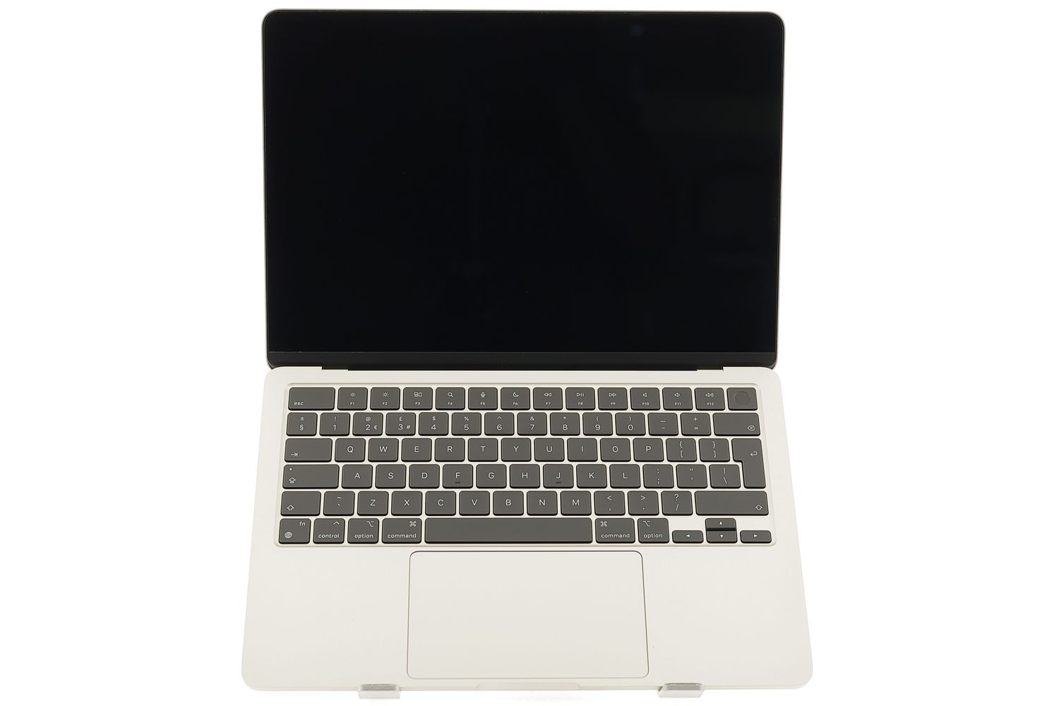 Apple MacBook Air 13″ 2022, M2 8 Cores, 8 GB, 8 core GPU 256 GB Starlight - Újszerű