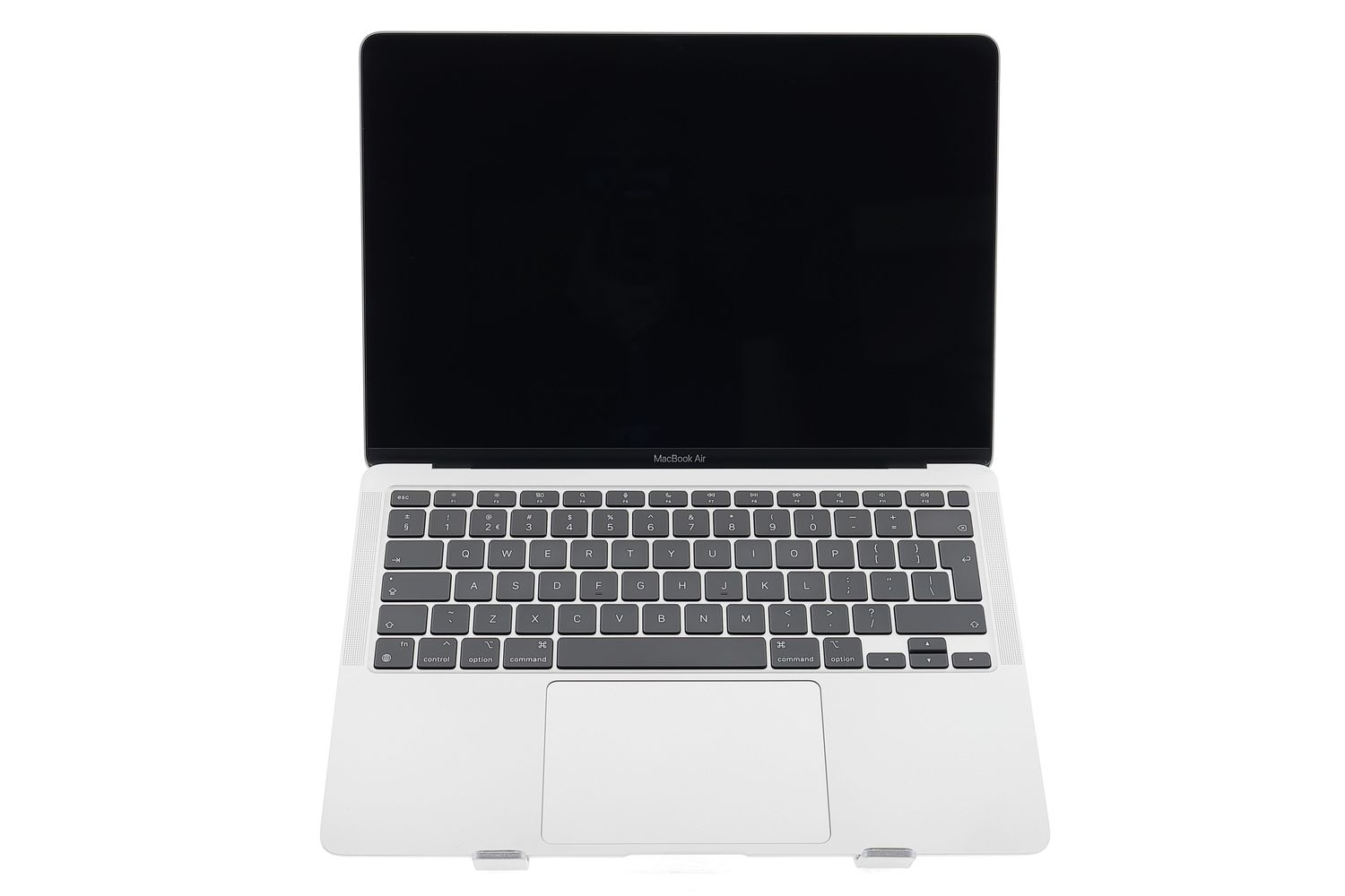 Apple MacBook Air 13″ 2020, M1 8 Cores, 8 GB, 7 core GPU 256 GB Silver - Excelent