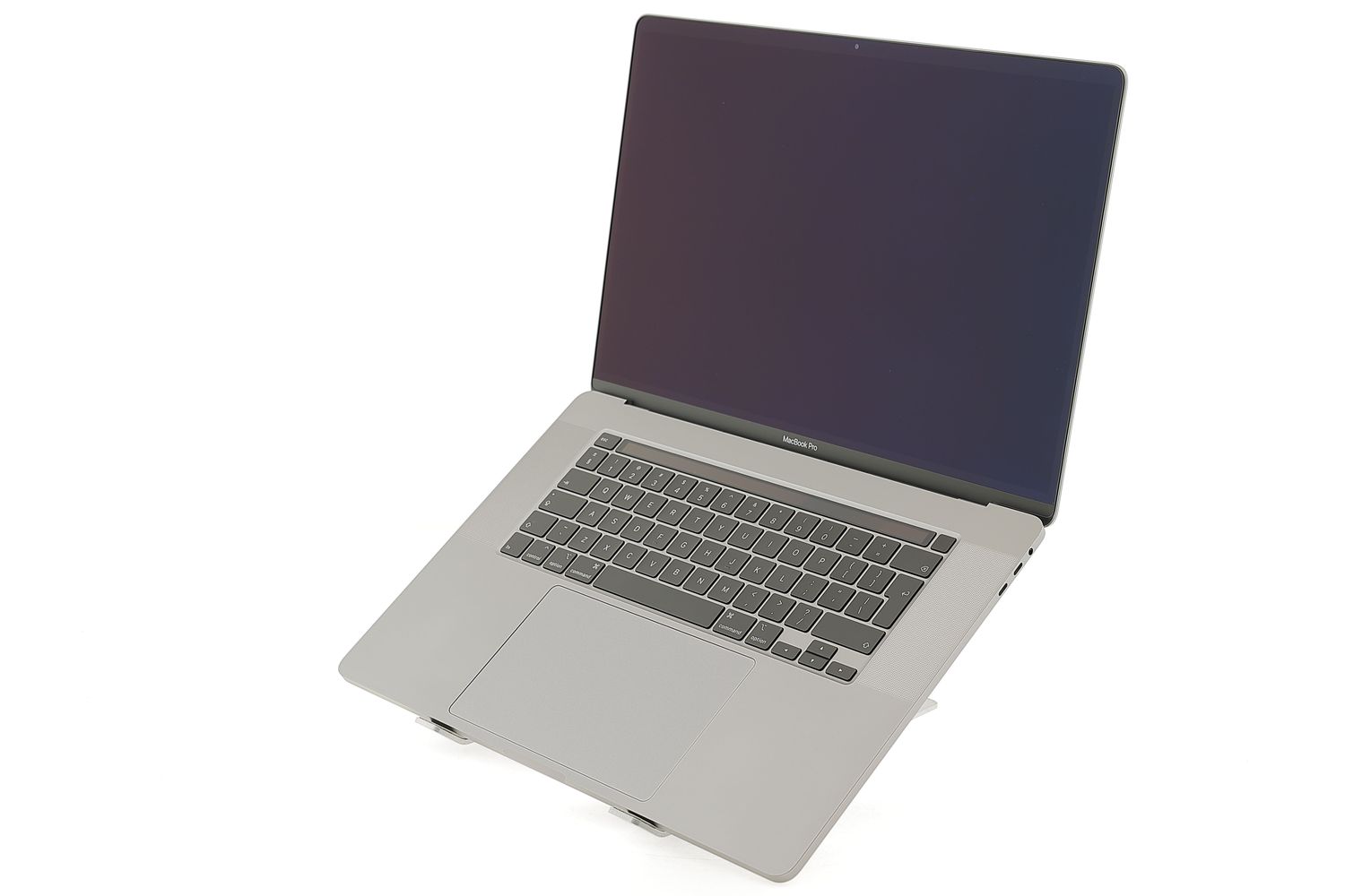 Apple MacBook Pro 16″ Touch Bar 2019, i7 2.6 GHz, 16 GB, AMD Radeon Pro 5300M 512 GB Space Gray - Много добро
