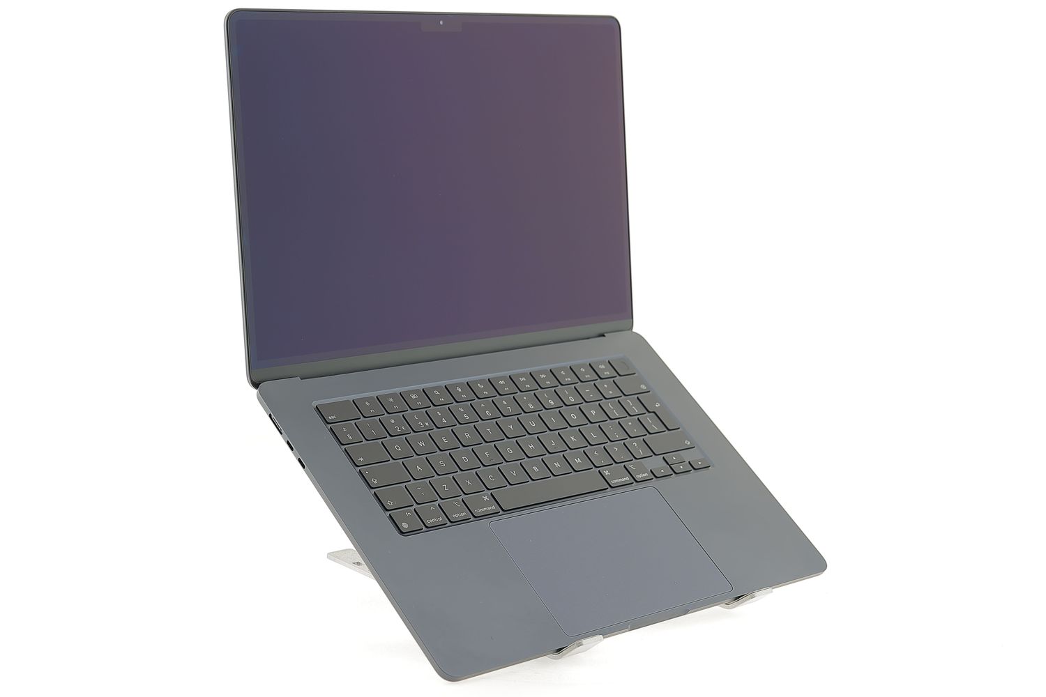 Apple MacBook Air 15″ 2023, M2 8 Cores, 8 GB, 10 core GPU 512 GB Midnight - Ca nou