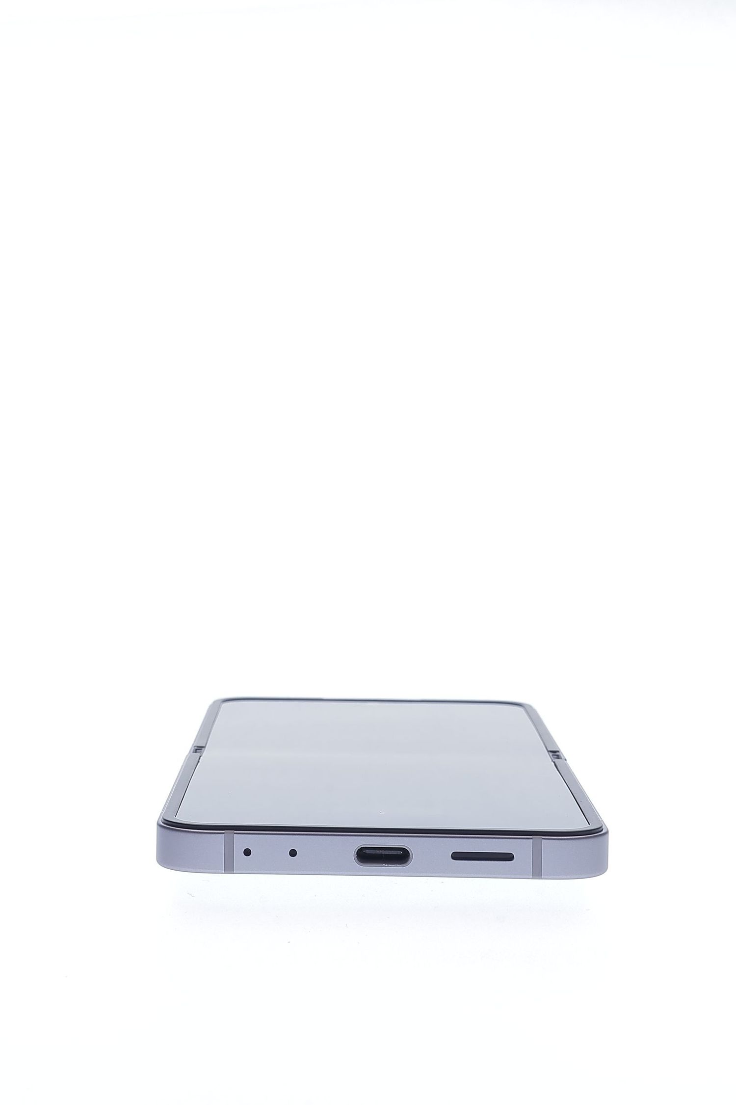 Samsung Galaxy Z Flip6 256 GB Silver Shadow - Foarte bun