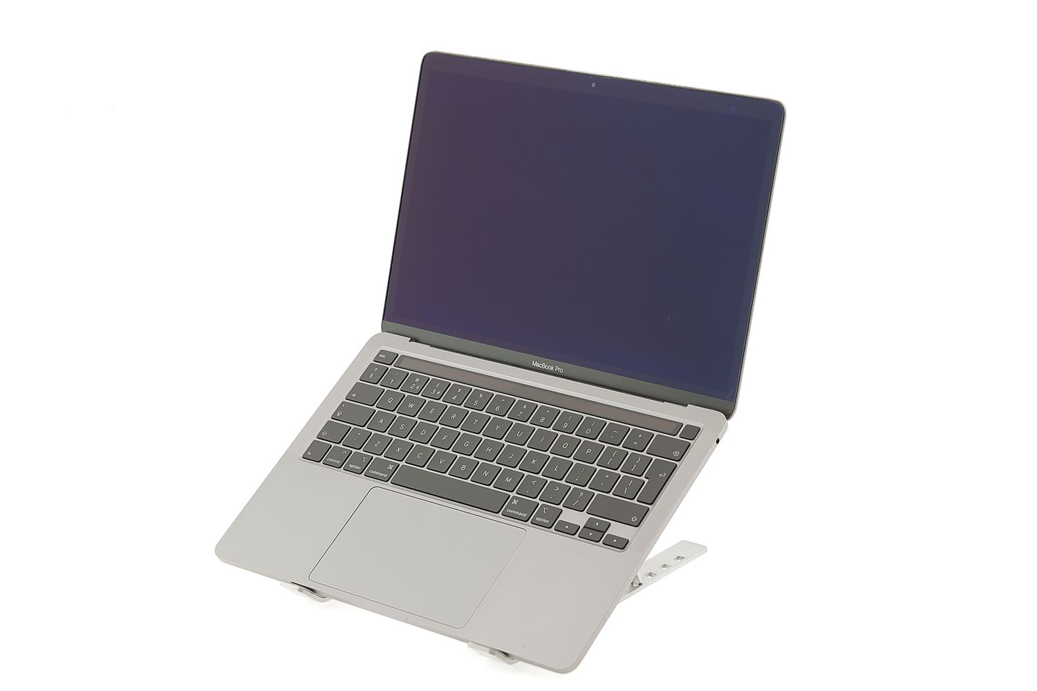 Apple MacBook Pro 13″ 2022, M2 8 Cores, 8 GB, 10 core GPU 256 GB Space Gray - Jó