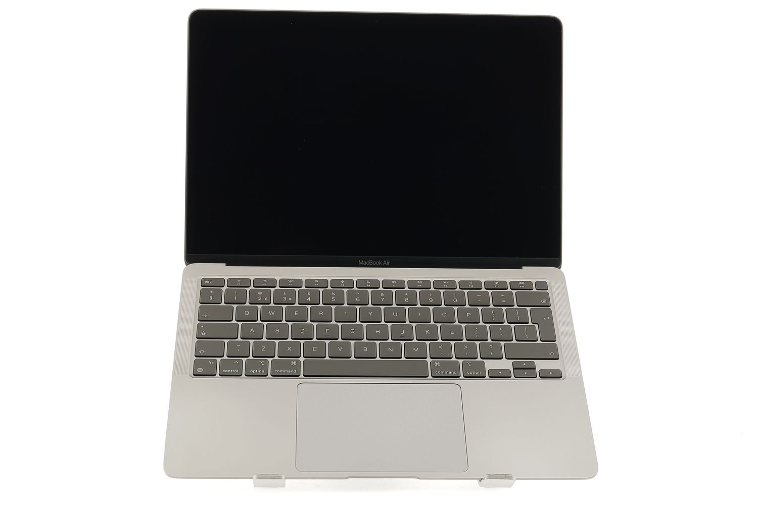 Apple MacBook Air 13″ 2020, M1 8 Cores, 8 GB, 8 core GPU 512 GB Space Gray - Отлично