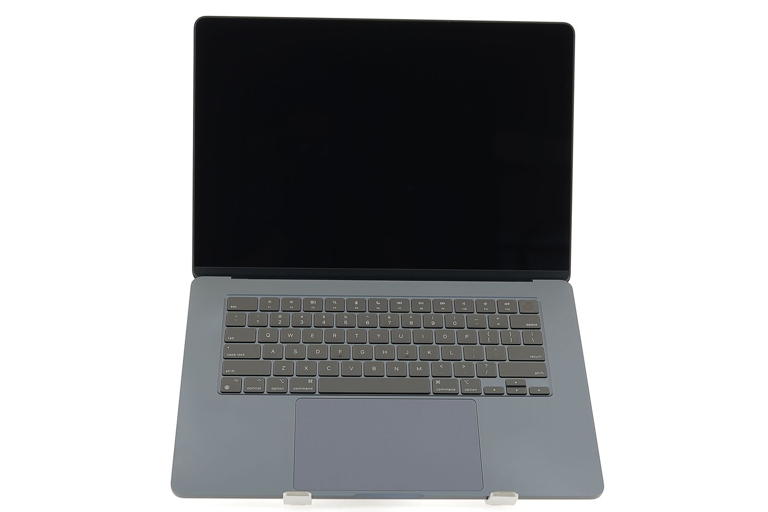 Apple MacBook Air 15″ 2024, M3 8 Cores, 16 GB, 10 core GPU 1 TB Midnight - Като нов