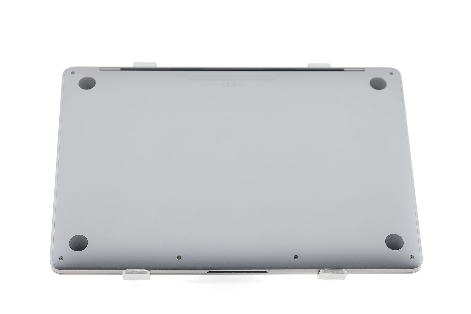 Apple MacBook Pro 13″ 2022, M2 8 Cores, 8 GB, 10 core GPU 256 GB Space Gray - Kiváló