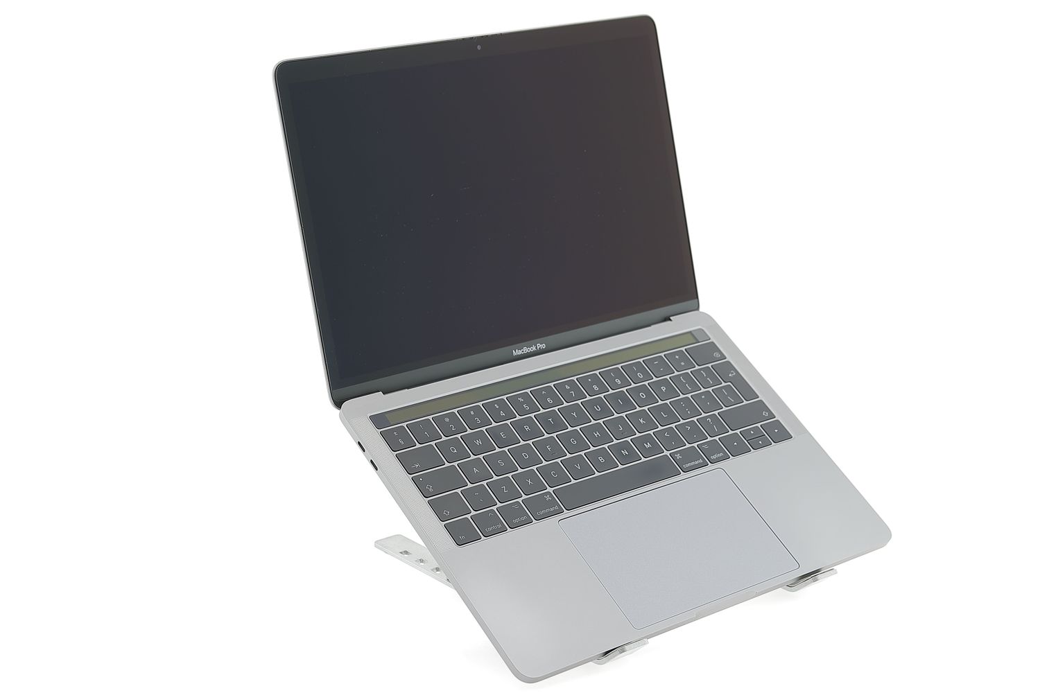 Apple MacBook Pro 13″ Touch Bar 2017, i5 3.1 GHz, 8 GB, Intel Iris Plus Graphics 650 256 GB Space Gray - Отлично