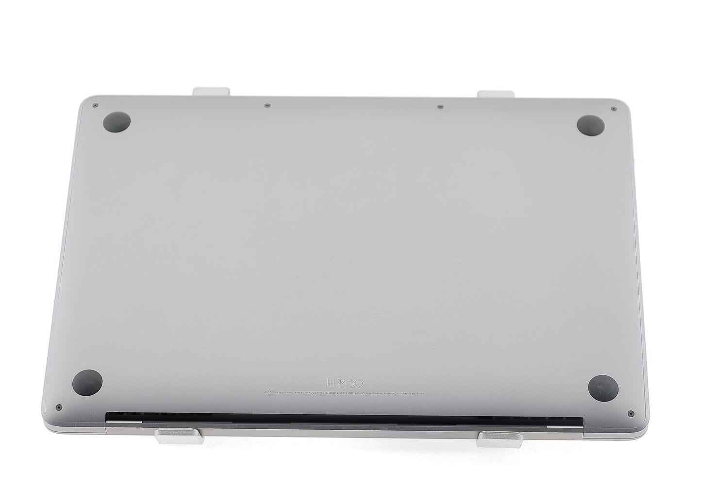 Apple MacBook Pro 13″ 2020, M1 8 Cores, 8 GB, 8 core GPU 256 GB Space Gray - Foarte bun