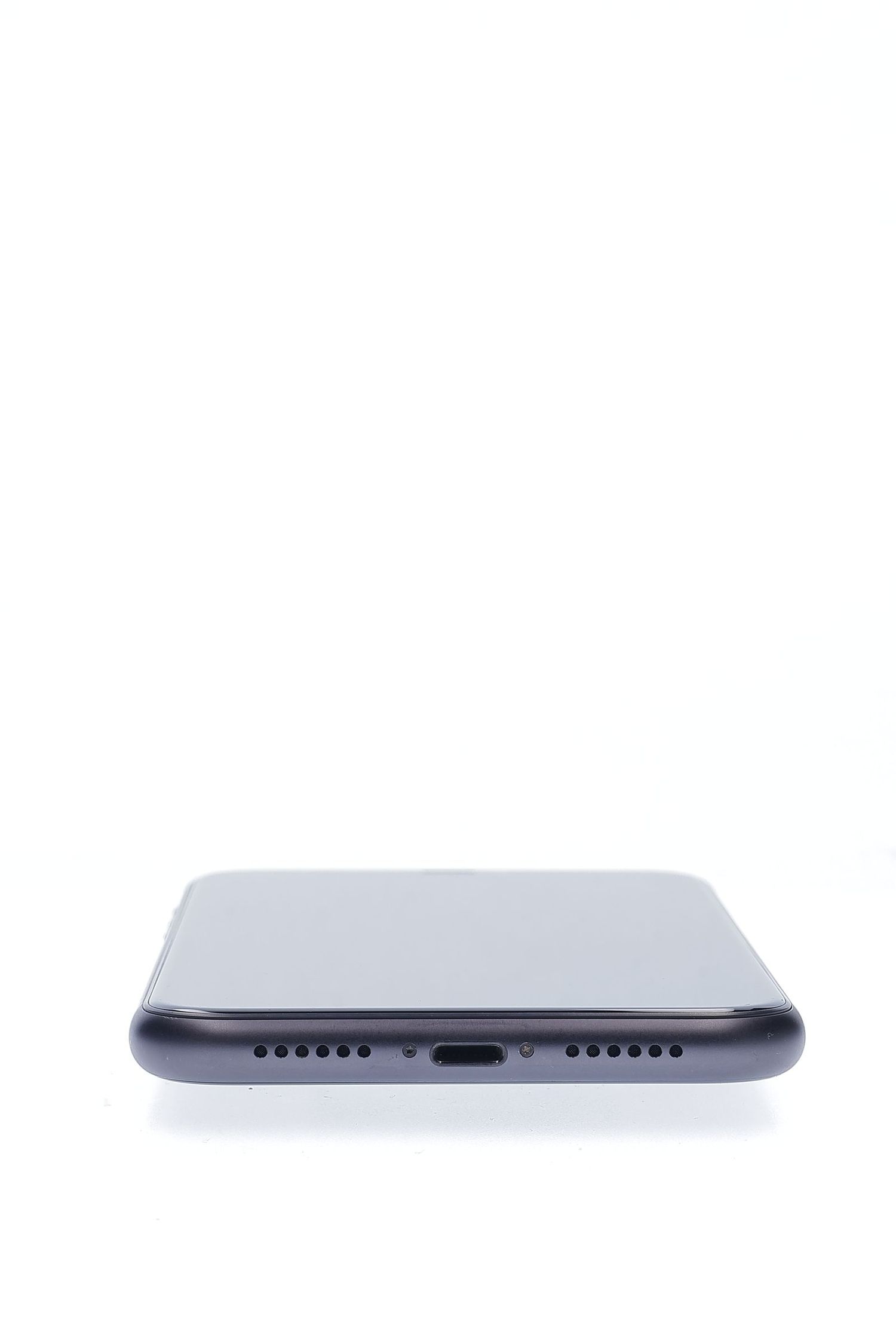 Apple iPhone 11 64 GB Black - Újszerű