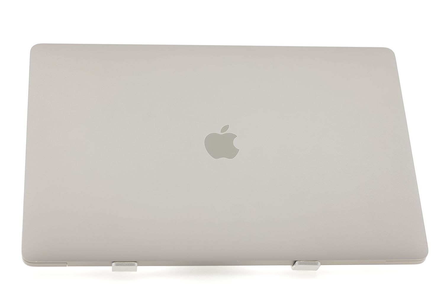 Apple MacBook Pro 16″ Touch Bar 2019, i7 2.6 GHz, 16 GB, AMD Radeon Pro 5300M 512 GB Space Gray - Много добро