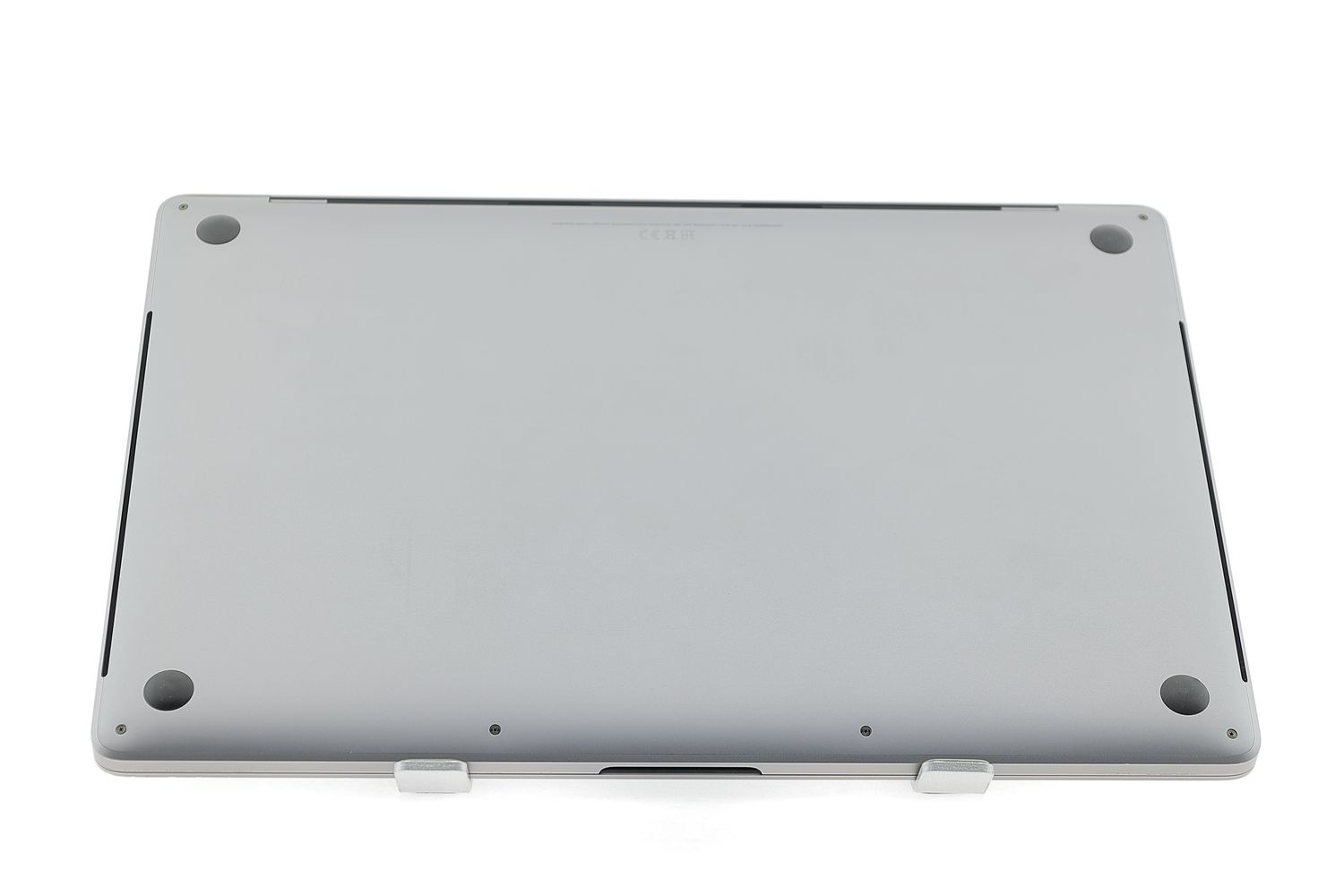 Apple MacBook Pro 16″ Touch Bar 2019, i9 2.3 GHz, 32 GB, AMD Radeon Pro 5500M 1 TB Space Gray - Foarte bun