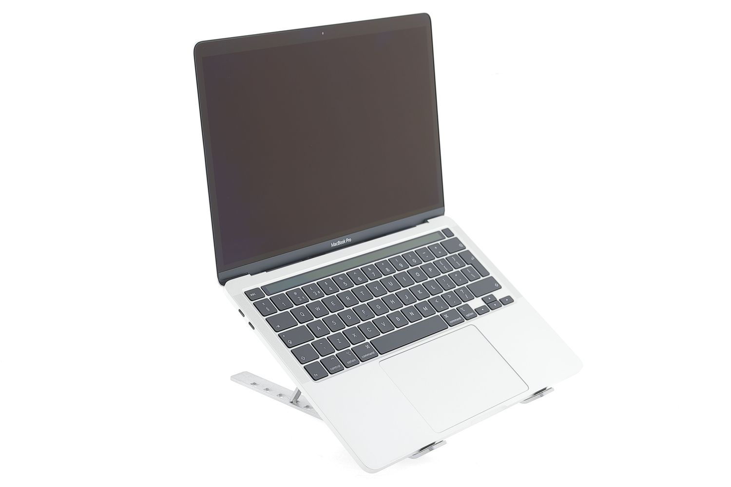 Apple MacBook Pro 13″ 2020, M1 8 Cores, 8 GB, 8 core GPU 256 GB Silver - Excelent