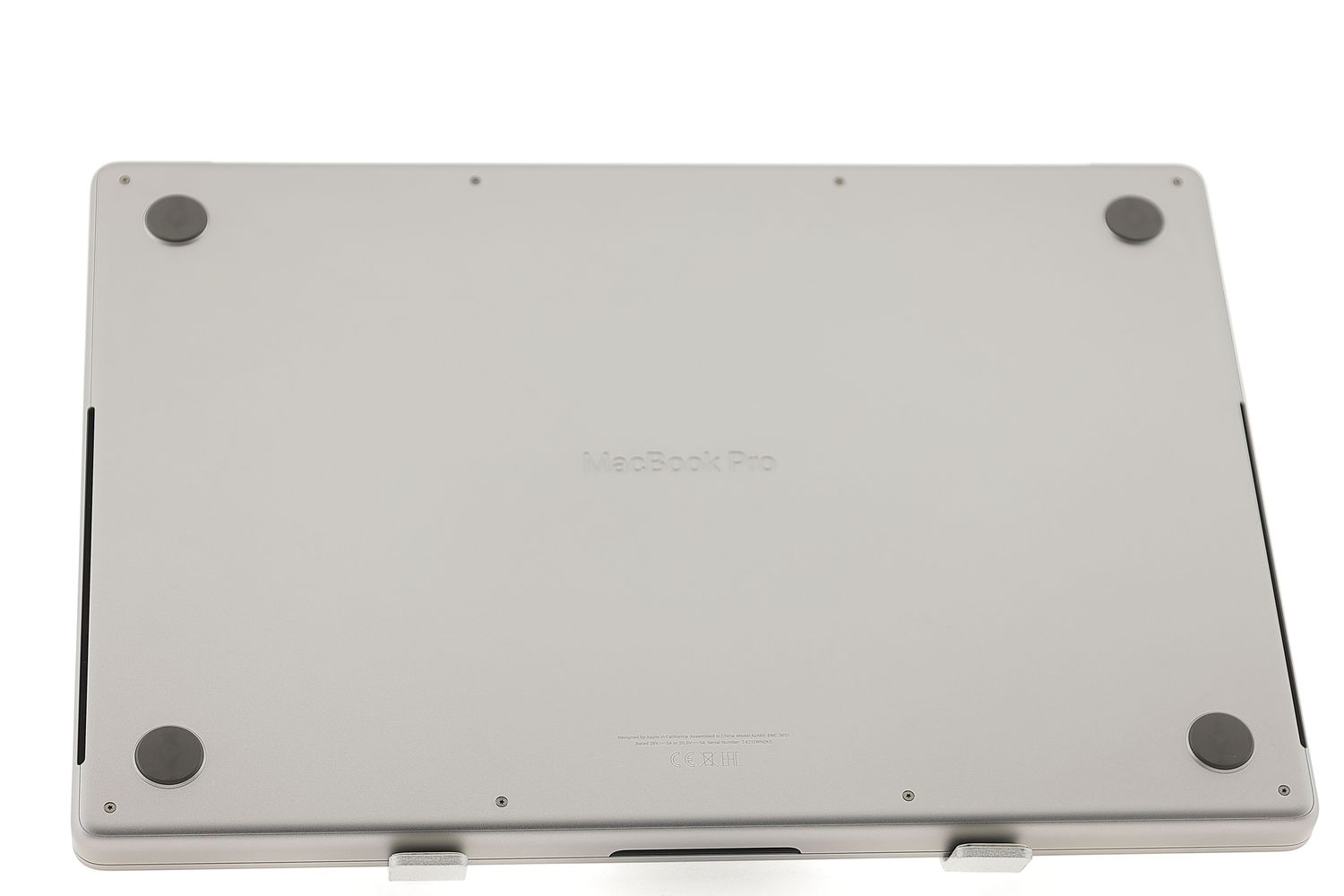 Apple MacBook Pro 16″ 2021, M1 Pro 10 Cores, 16 GB, 16 core GPU 512 GB Space Gray - Excelent