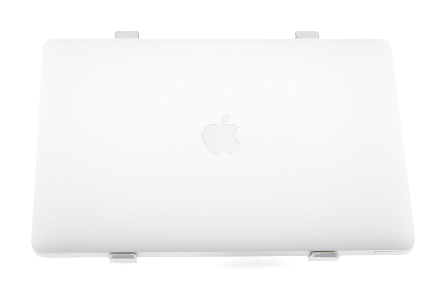 Apple MacBook Air 13″ 2020, M1 8 Cores, 8 GB, 7 core GPU 256 GB Silver