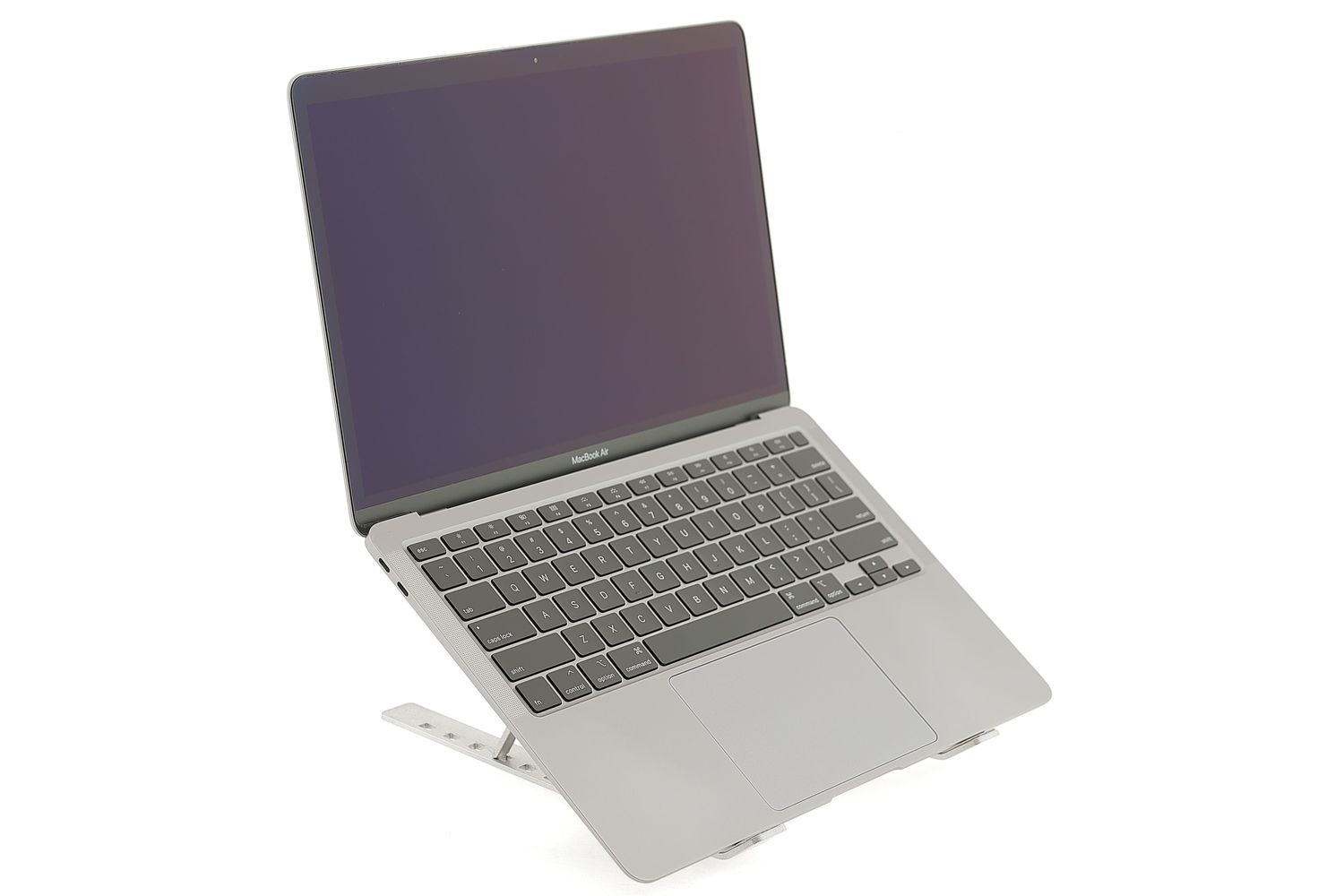 Apple MacBook Air 13″ 2020, i5 1.1 GHz, 8 GB, Intel Iris Plus 256 GB Space Gray - Excelent