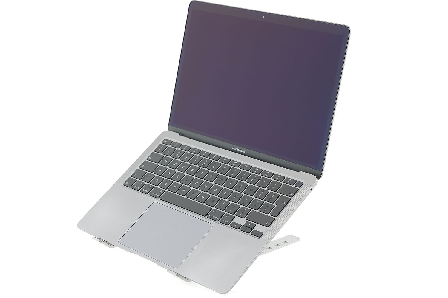 Apple MacBook Air 13″ 2020, M1 8 Cores, 8 GB, 7 core GPU 256 GB Space Gray