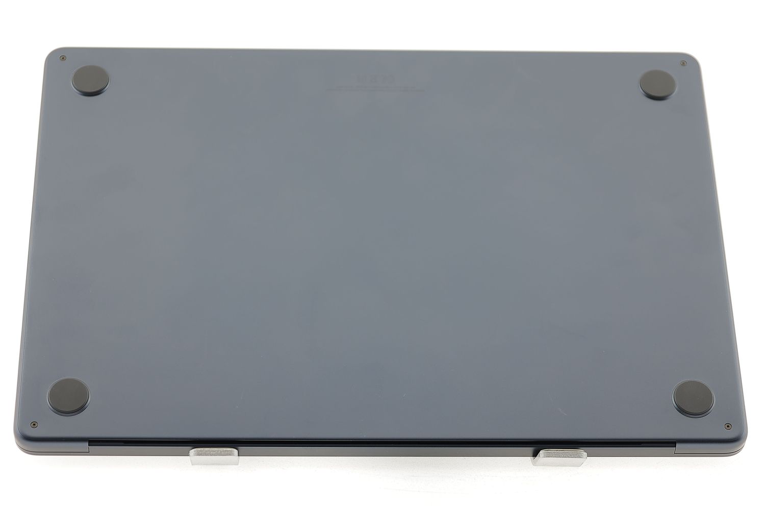 Apple MacBook Air 15″ 2023, M2 8 Cores, 8 GB, 10 core GPU 256 GB Midnight - Ca nou