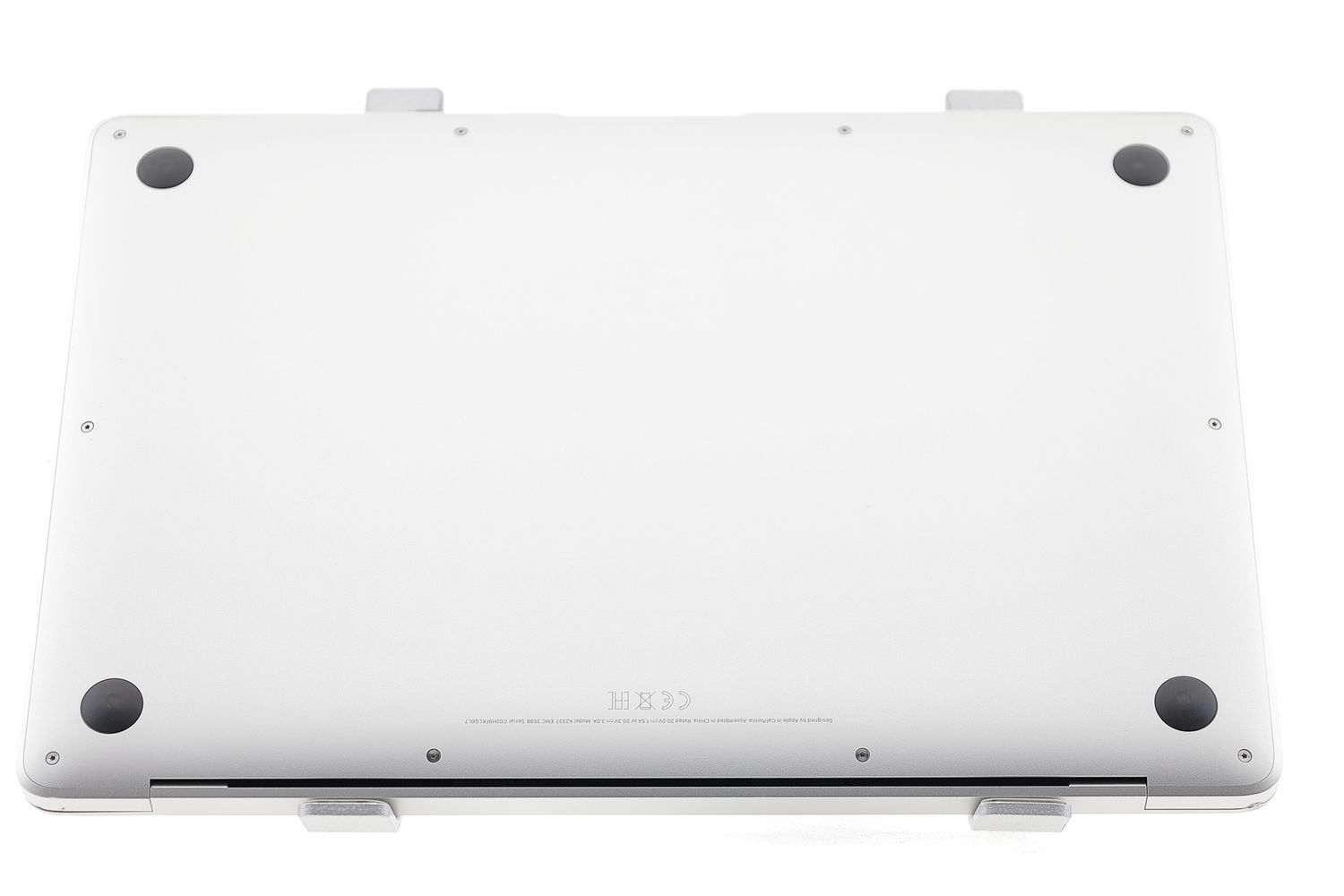 Apple MacBook Air 13″ 2020, M1 8 Cores, 8 GB, 7 core GPU 256 GB Silver - Bun