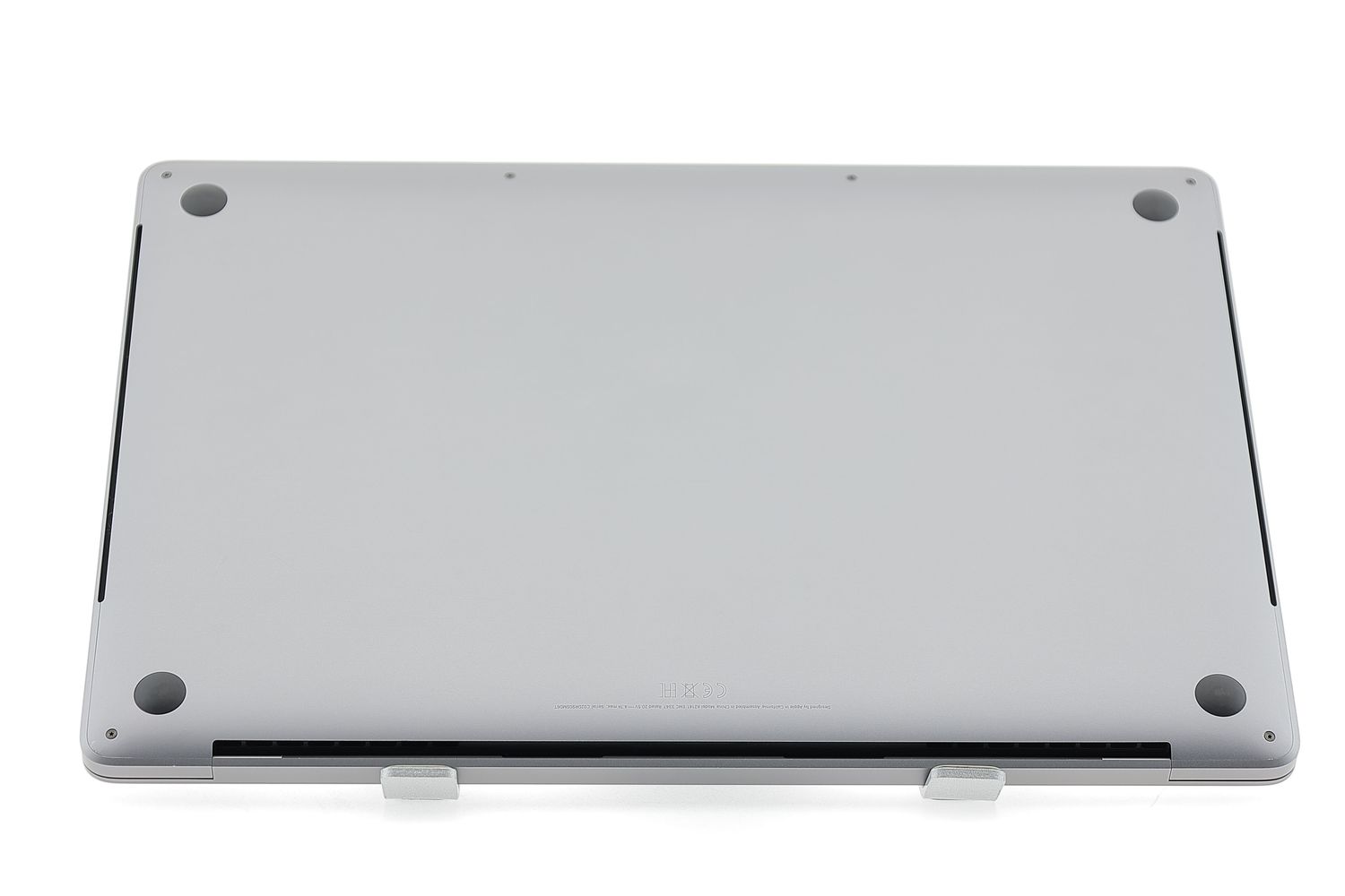 Apple MacBook Pro 16″ Touch Bar 2019, i9 2.3 GHz, 32 GB, AMD Radeon Pro 5500M 1 TB Space Gray - Excelent