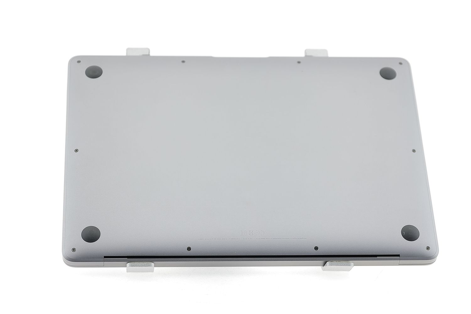 Apple MacBook Air 13″ 2020, i5 1.1 GHz, 8 GB, Intel Iris Plus 512 GB Space Gray - Отлично