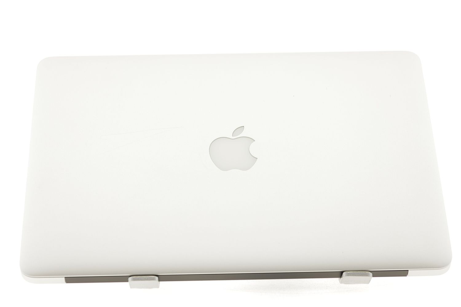 Apple MacBook Air 13″ 2017, i5 1.8 GHz, 8 GB, HD Graphics 6000