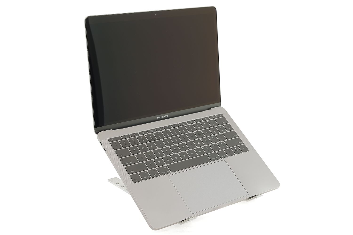 Apple MacBook Pro 13″ 2017, i5 2.3 GHz, 8 GB, Intel Iris Plus Graphics 640 128 GB Space Gray - Ca nou