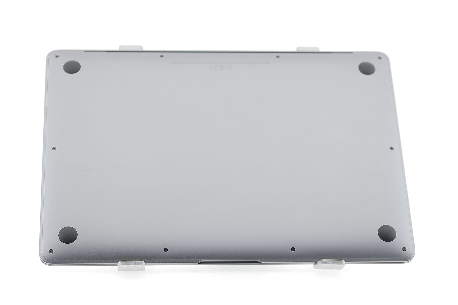 Apple MacBook Air 13″ 2020, M1 8 Cores, 8 GB, 7 core GPU 256 GB Space Gray - Excelent