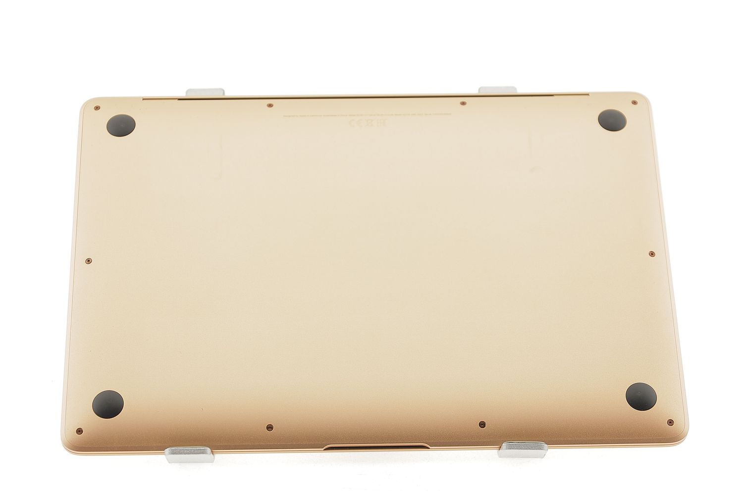 Apple MacBook Air 13″ 2020, i3 1.1 GHz, 8 GB, Intel Iris Plus 256 GB Gold - Excelent