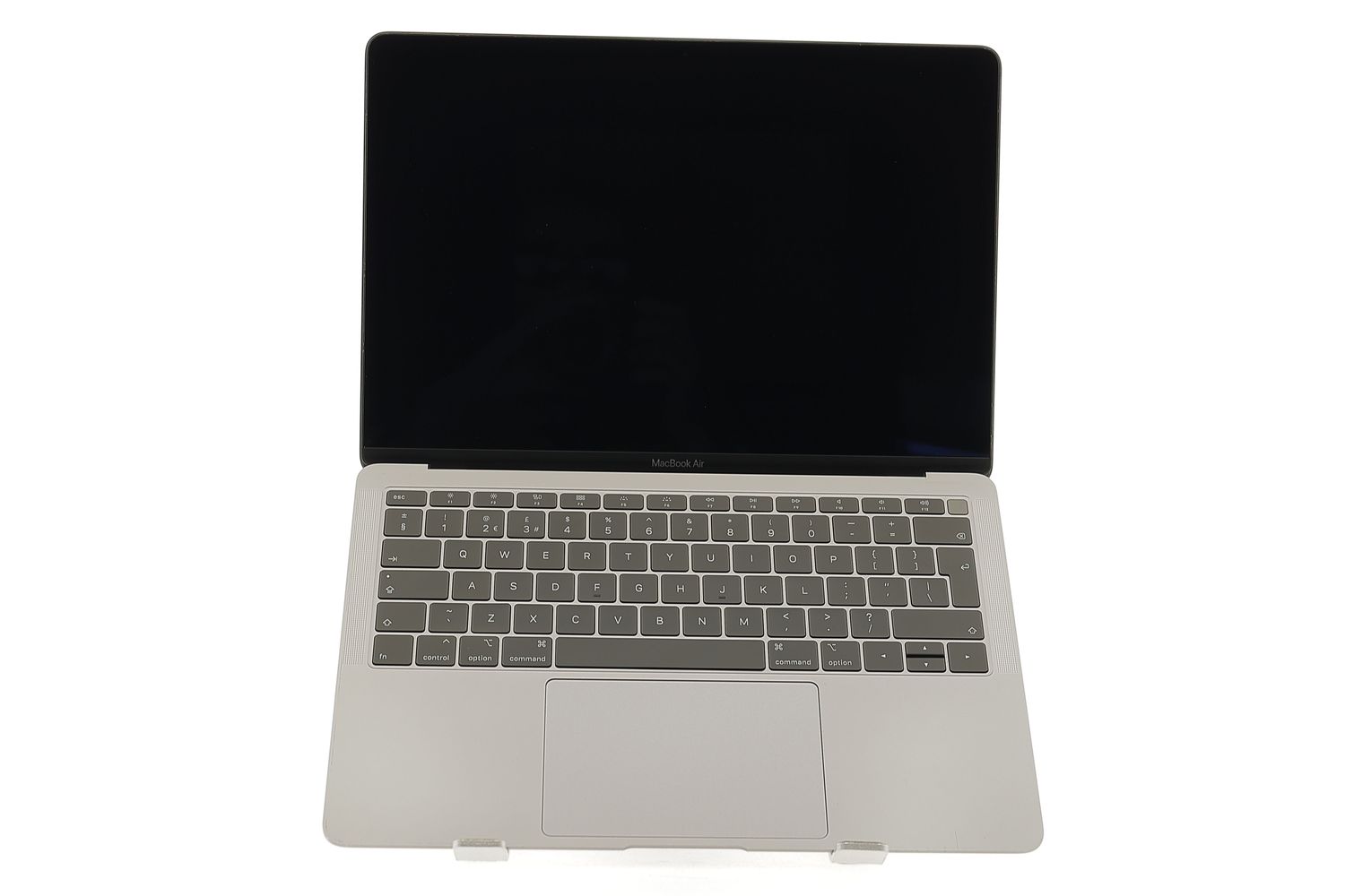 Apple MacBook Air 13″ 2018, i5 1.6 GHz, 8 GB, Intel UHD Graphics 617 128 GB Space Gray - Nagyon jó