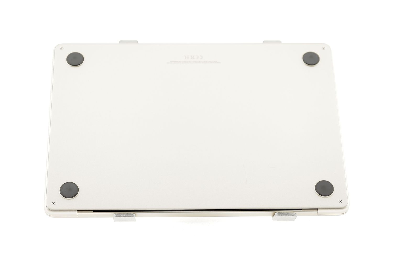 Apple MacBook Air 13″ 2022, M2 8 Cores, 8 GB, 8 core GPU 256 GB Starlight