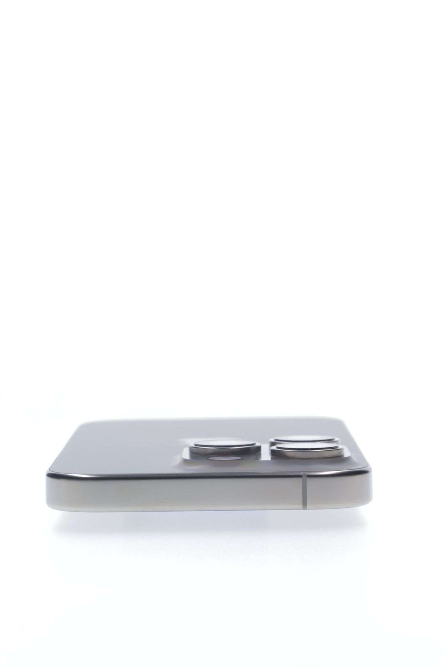 Apple iPhone 16 Pro 128 GB Natural Titanium - Като нов