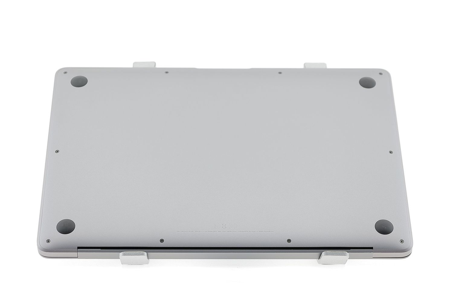 Apple MacBook Air 13″ 2019, i5 1.6 GHz, 8 GB, Intel UHD Graphics 617 128 GB Space Gray - Foarte bun