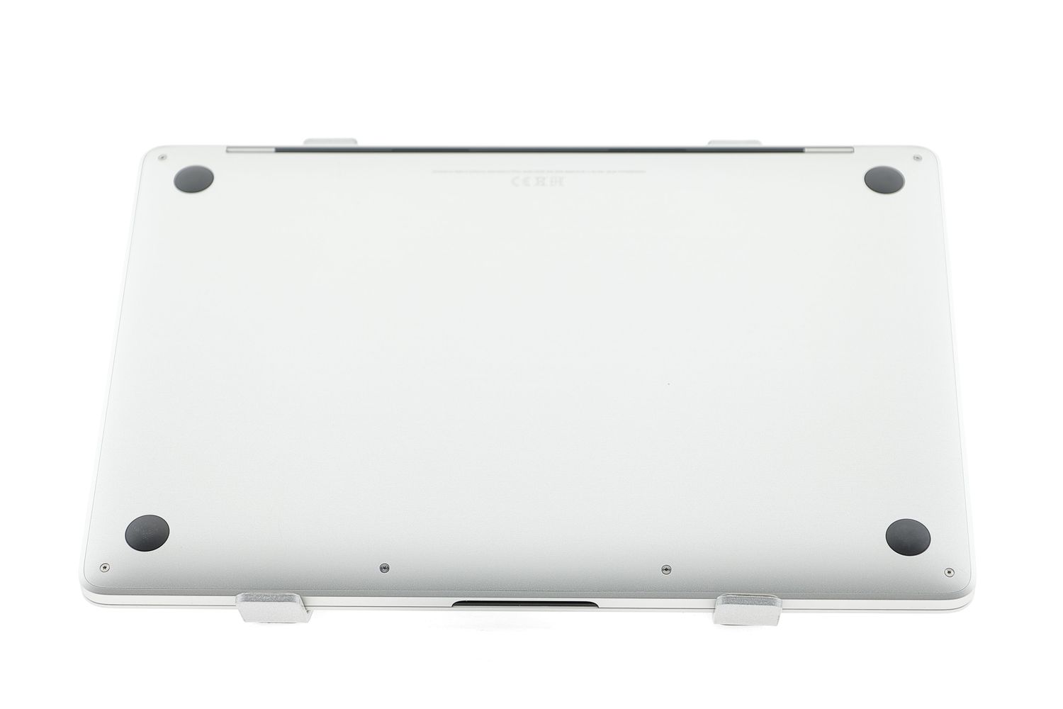 Apple MacBook Pro 13″ 2020, M1 8 Cores, 8 GB, 8 core GPU 512 GB Silver - Като нов