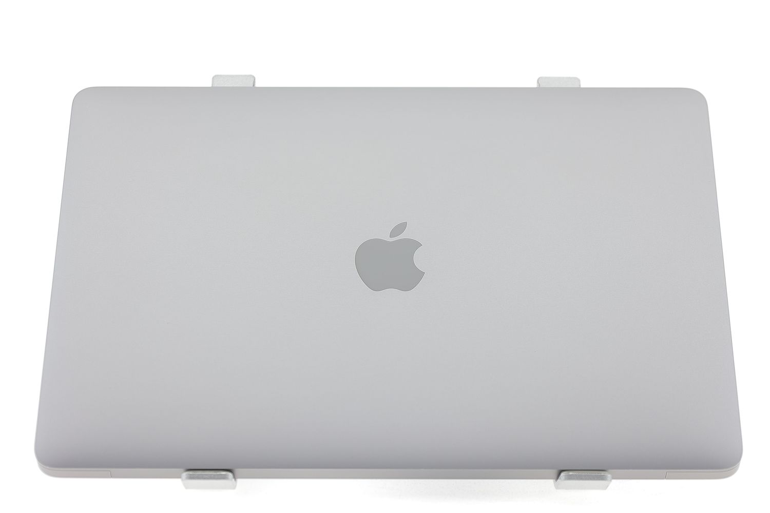 Apple MacBook Air 13″ 2020, M1 8 Cores, 8 GB, 7 core GPU, Space