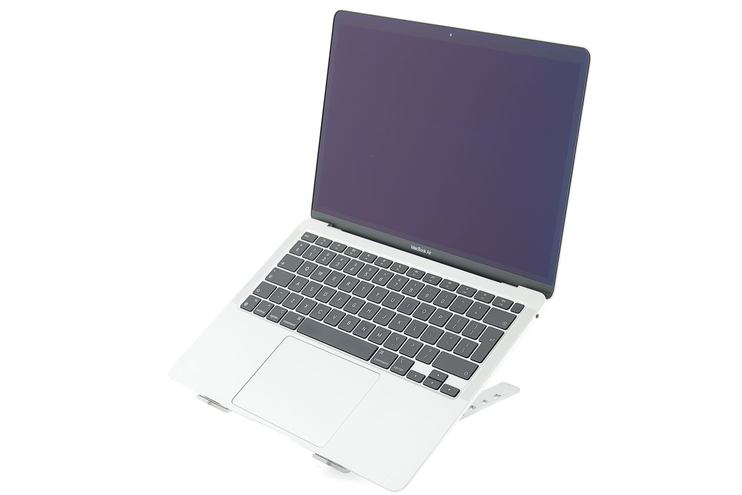 Apple MacBook Air 13″ 2020, M1 8 Cores, 8 GB, 8 core GPU 512 GB Silver