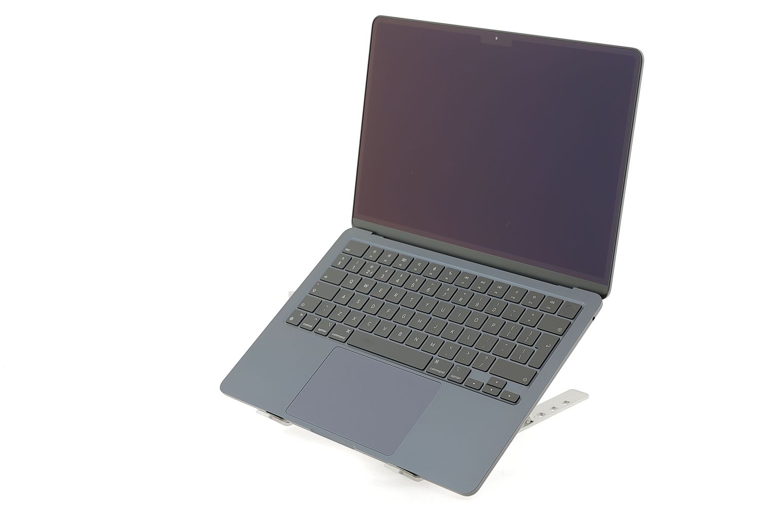Apple MacBook Air 13″ 2024, M3 8 Cores, 16 GB, 10 core GPU 512 GB Midnight - Ca nou