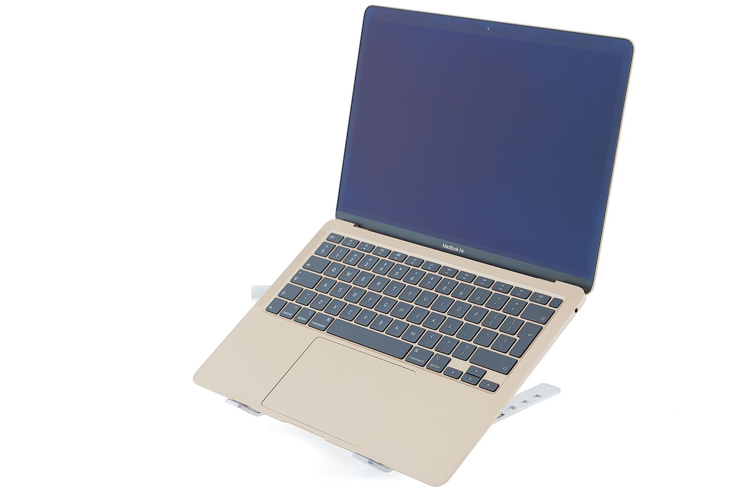 Apple MacBook Air 13″ 2020, i3 1.1 GHz, 8 GB, Intel Iris Plus 256 GB Gold