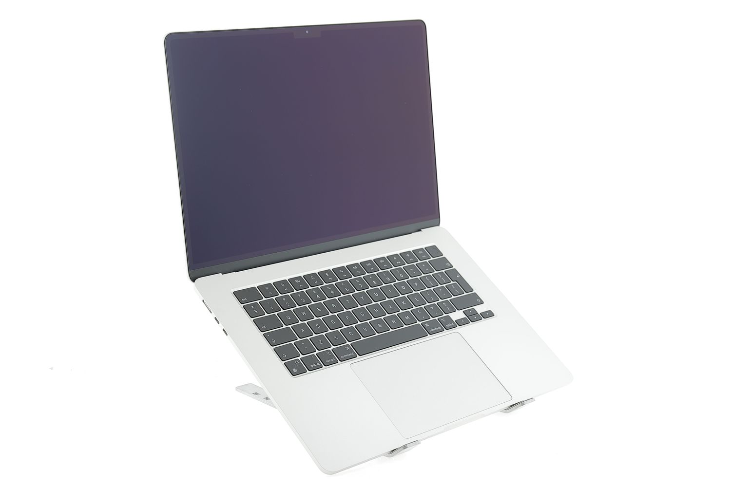 Apple MacBook Air 15″ 2023, M2 8 Cores, 8 GB, 10 core GPU 512 GB Silver - Újszerű