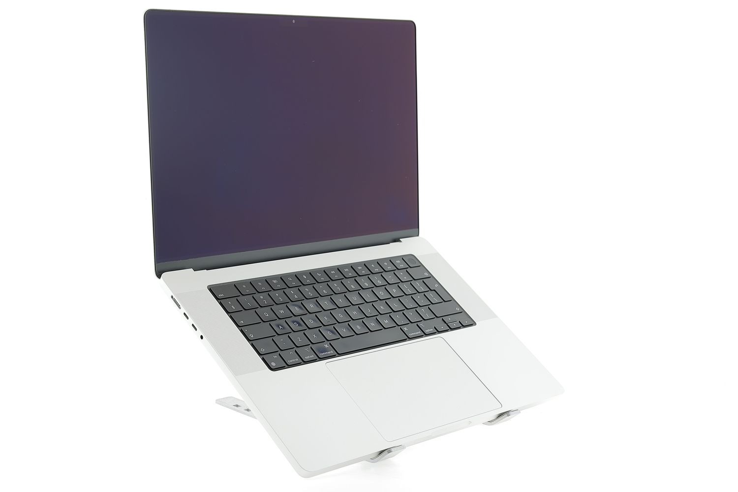 Apple MacBook Pro 16″ 2021, M1 Pro 10 Cores, 16 GB, 16 core GPU 1 TB Silver - Bun