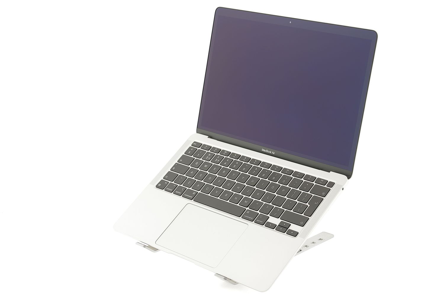 Apple MacBook Air 13″ 2020, M1 8 Cores, 8 GB, 7 core GPU 256 GB Silver - Като нов