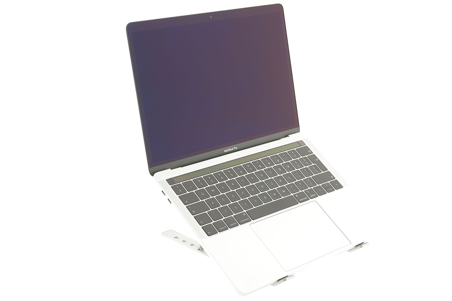 Apple MacBook Pro 13″ Touch Bar 2019, i5 2.4 GHz, 8 GB, Intel Iris Plus Graphics 655 256 GB Silver - Като нов